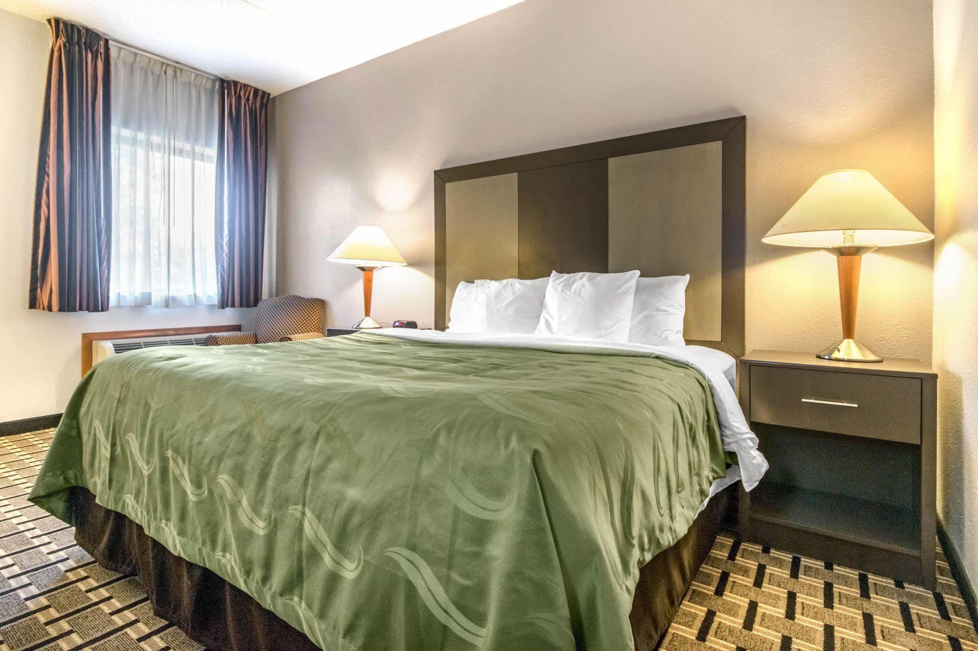 Quality Inn Lexington East-Hamburg Area Экстерьер фото